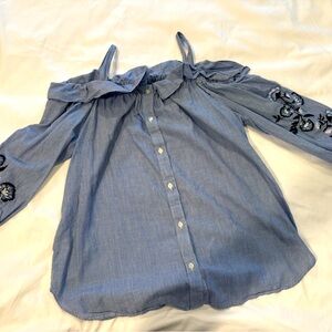 Mini pinstripes off the shoulder top